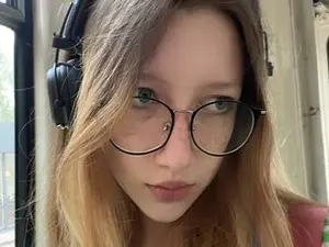 Myfreecams Adult Webcam of CandyyCrushh