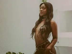 Myfreecams Nude Webcam of Abi_montoya