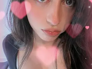 Myfreecams Watch Live Sex Cams of YummyAna