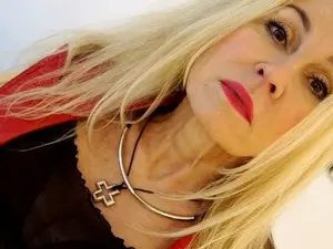 Myfreecams Free Live Porn of Crystal_X1