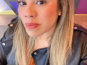 Myfreecams Private Sex Chat of Hornyblondy_