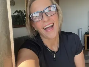 Myfreecams Nude Webcam of TinaRubia77