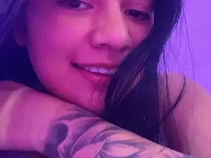 Myfreecams Watch Live Sex Cams of Mia_Dior
