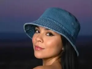 Myfreecams Adult Video Chat of Nahomi_doll