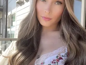 Myfreecams Adult Webcam of AlexisWildest