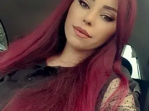 Myfreecams Live Porn of Lara_Ella