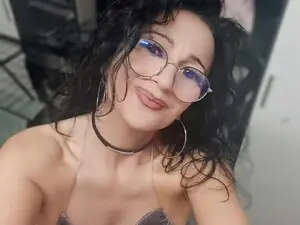 Myfreecams Free Live Porn of Primma_Dona