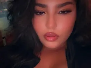 Myfreecams Sex Cam of Leiticia_xo