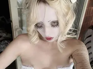 Myfreecams Adult Video Chat of bl0odsyring3