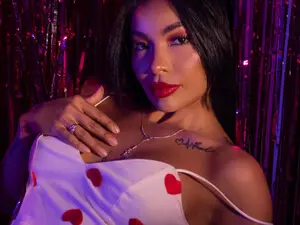 Myfreecams Watch Live Sex Cams of Veronica_Li