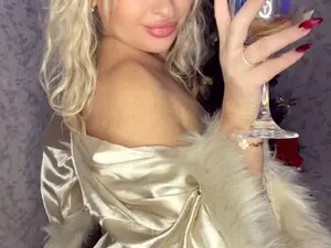 Myfreecams Live Porn of BellaBelll