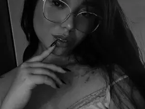 Myfreecams Free Porn Cam of Sexy_iris