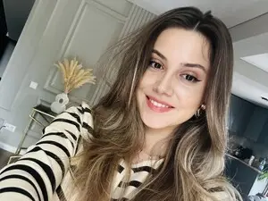 Myfreecams Nude Webcam of NellieCutest