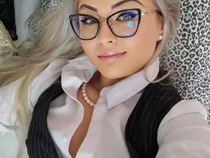 Myfreecams Adult Video Chat of YourSarah