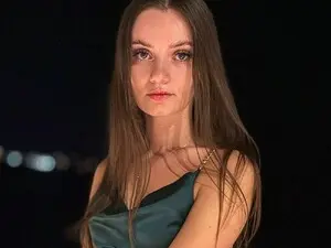 Myfreecams Watch Live Sex Cams of alisonita