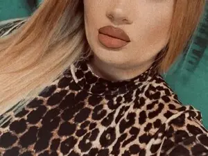 Myfreecams Free Porn Cam of MelanieBrownn