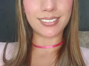 Myfreecams Live Sex Cam of AndreaCaramel