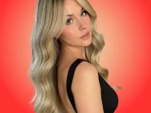 Myfreecams Live Sex Cam of Ariallure