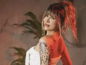 Myfreecams Live Sex Cam of AriJhonnson