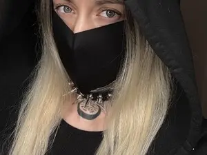 Myfreecams Watch Live Sex Cams of ArianaOnFire