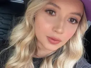 Myfreecams Watch Live Sex Cams of Anny_kross