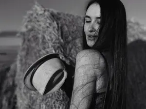 Myfreecams Sex Cam of Tutti_Frutt1