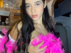 Myfreecams Free Porn Cam of Rouse_cutie