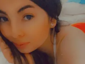 Myfreecams Live Sex of BeluLara_01