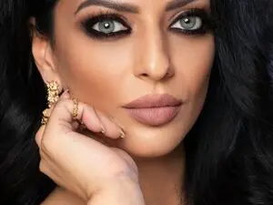 Myfreecams Watch Live Sex Cams of ElisaBaxter