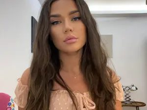 Myfreecams Free Live Porn of BellaaDona