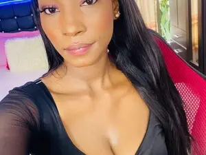 Myfreecams Nude Webcam of Taliana111