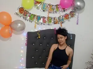 Myfreecams Live Sex Cam of Miss_curly