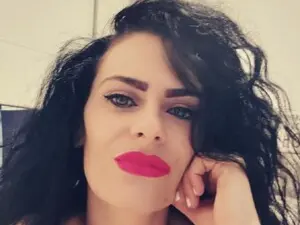 Myfreecams Watch Live Sex Cams of Alishaboobs