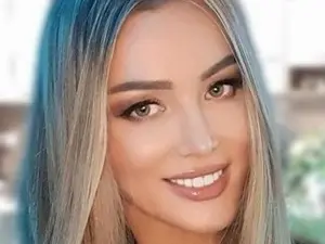 Myfreecams Free Porn Cam of Diana_Doll