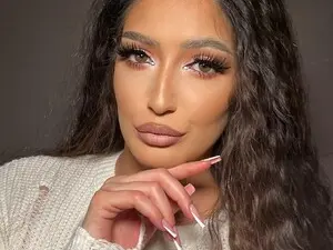 Myfreecams Adult Webcam of Aylinxoxo