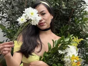 Myfreecams Sex Chat of Emigomez_