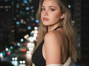 Myfreecams Free Porn Cam of PrincesaParis