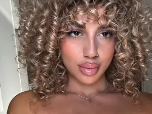Myfreecams Live Sex of sweetcurlyyy