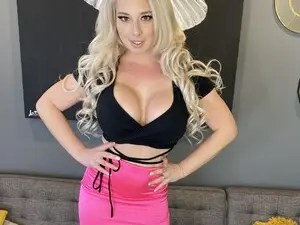 Myfreecams Best Webcam of Riley_Parks