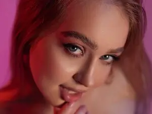 Myfreecams Live Sex of ElysaWetxx