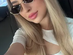 Myfreecams Sex Chat of ScarletColes