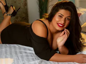 Myfreecams Best live sex cam show of HeidiCutie