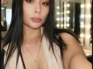 Myfreecams Sex Cam of Rnata_Gomezz