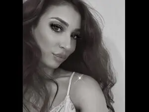 Myfreecams Live Sex of Reyann