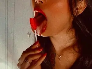 Myfreecams Sex Chat of Rousebenett27