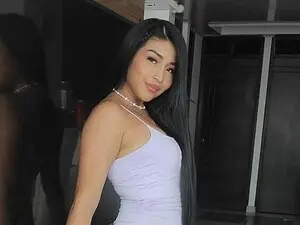 Myfreecams Sex Cam of poca_cute