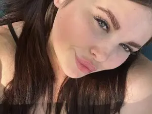 Myfreecams Watch Live Sex Cams of Milana_Kelly