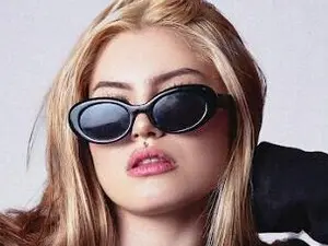 Myfreecams Live Sex of Scarlet_Moon