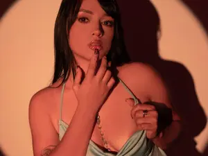 Myfreecams Free Porn Cam of Emiliarosse