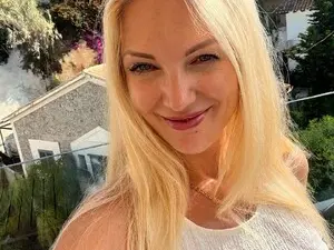 Myfreecams Watch Live Sex Cams of SoSexyMonna